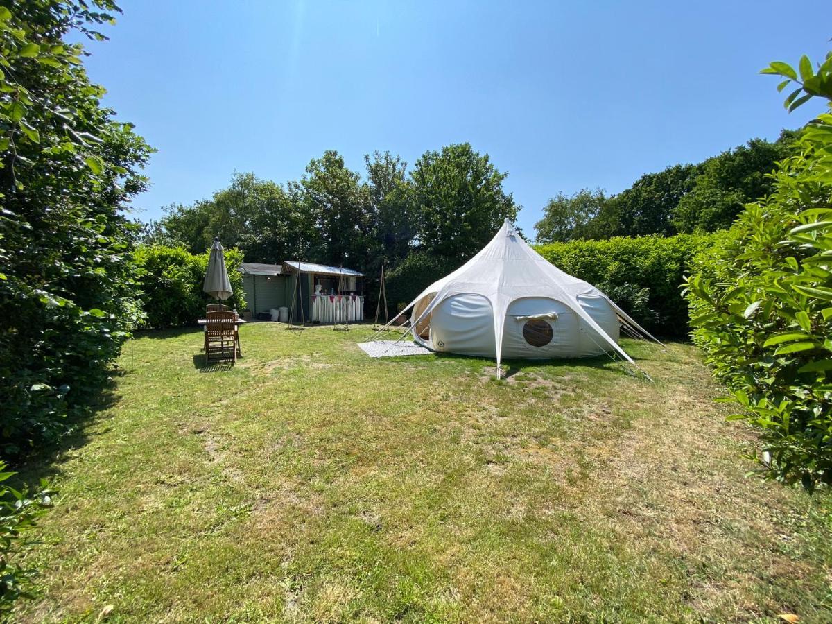 Secret Garden Glamping Hotel Lymington Bagian luar foto